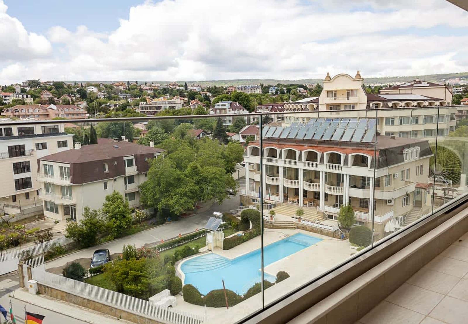 Chic 1BD Flat in St Constantine &amp; Helena Complex - Photo 16