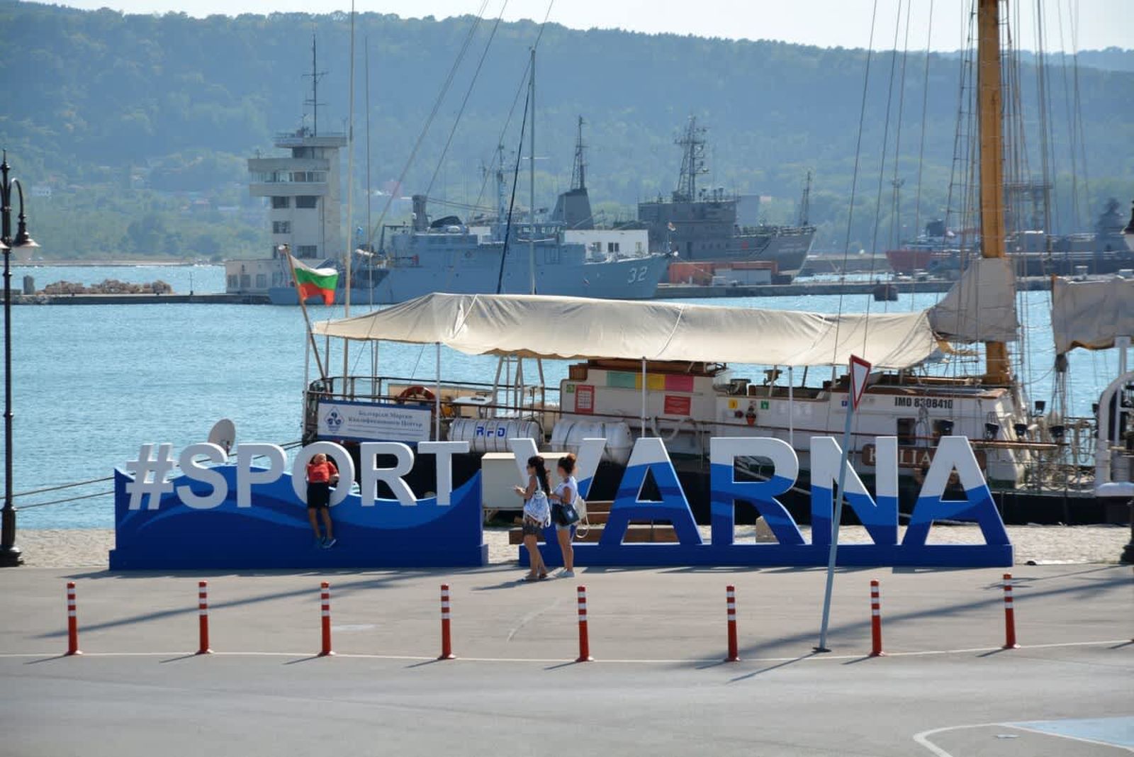 Unbeatable Location: New Lux Apartment Varna beach - Photo 49