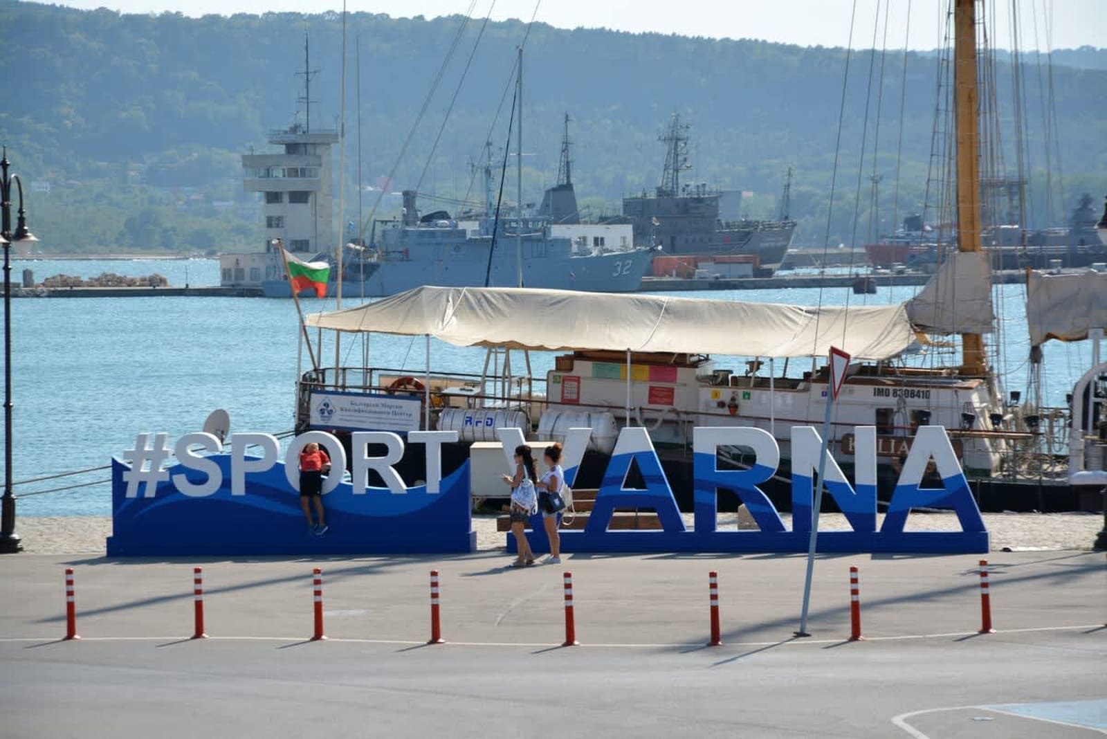 Unbeatable Location: New Lux Apartment Varna beach - Photo 49