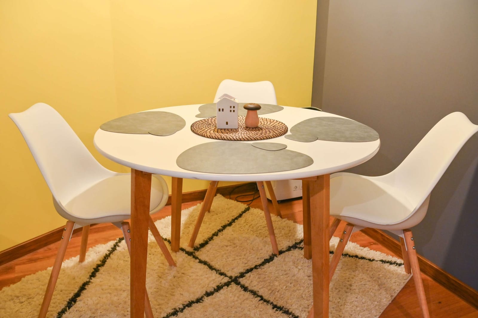 Gondola Retreat Bansko - Cozy 1BR Near the Lift - Photo 6