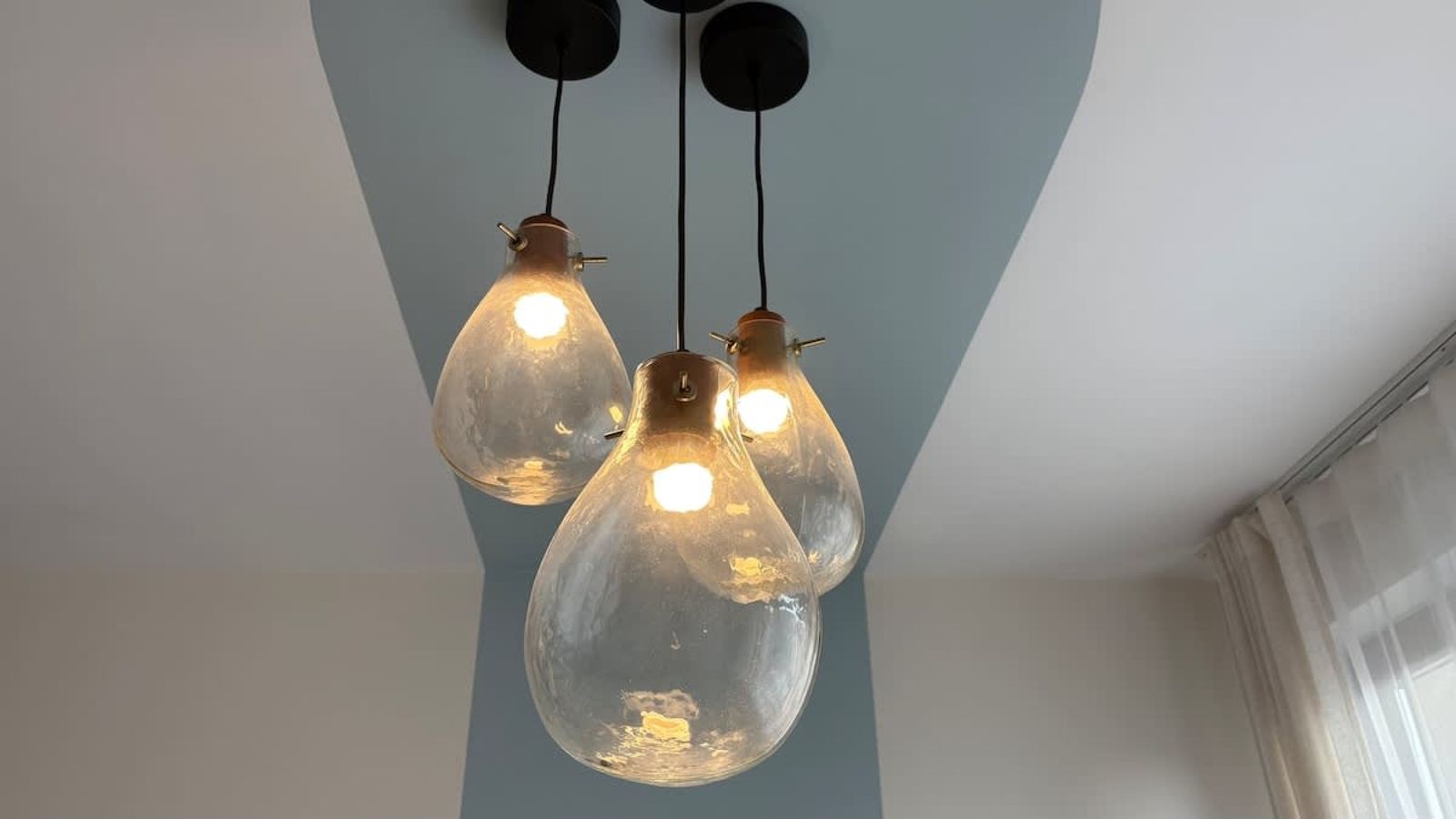 Comfort in Varna– Modern, Bright Central Apartment - Photo 5