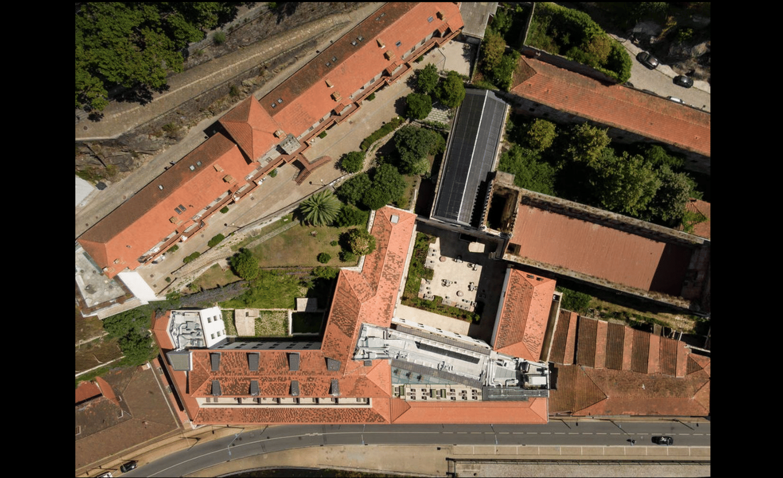 Hotel Neya Porto - Photo 6