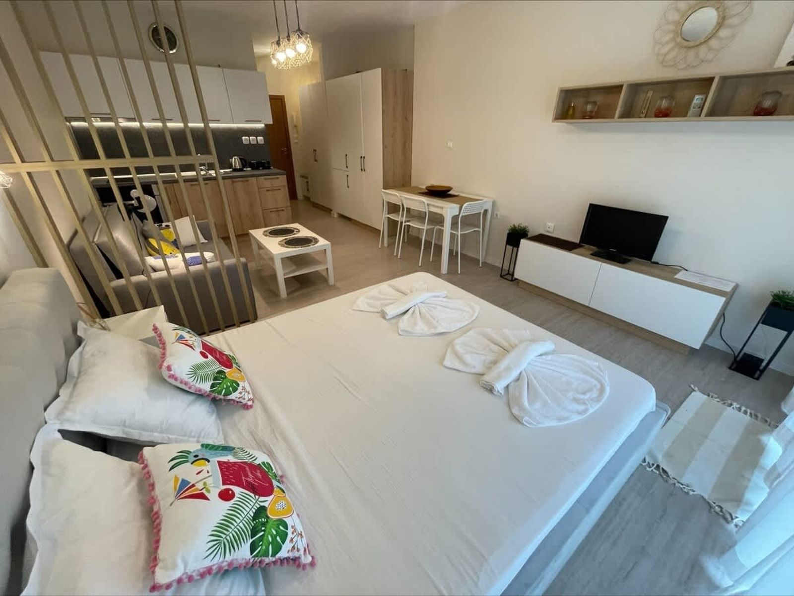 Cozy Studio with Terrace  Royal Dreams - Photo 7