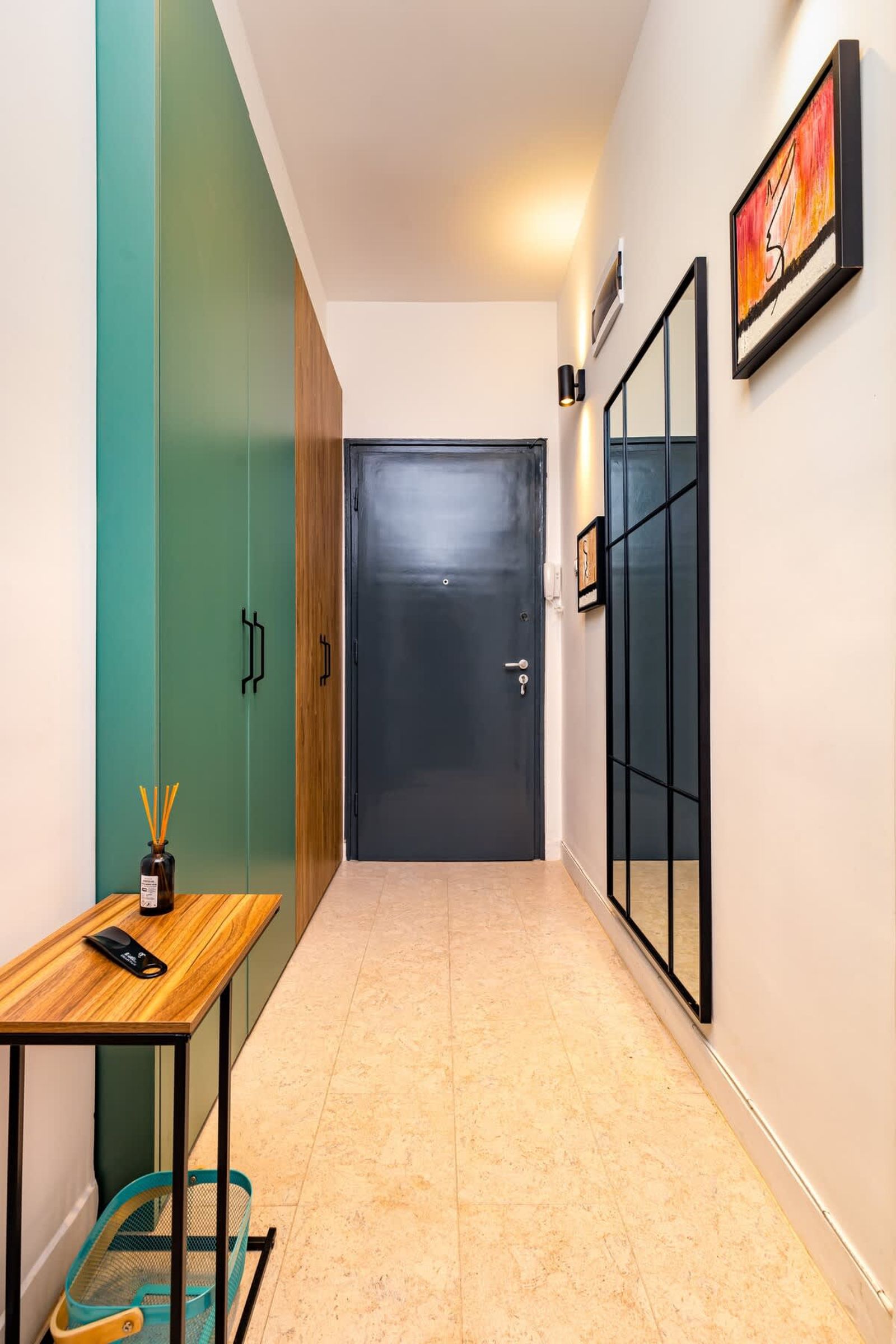 Chic and Charming 2BD Flat in the Heart of Plovdiv - Photo 8