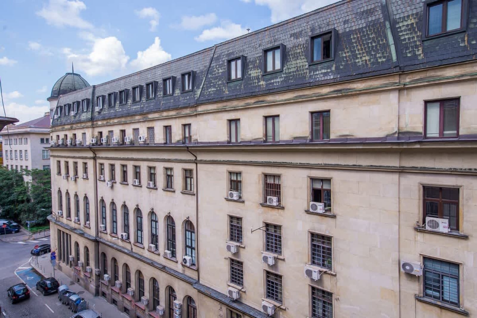 Designer, Business, Central, 1BDR Apartment - Photo 29