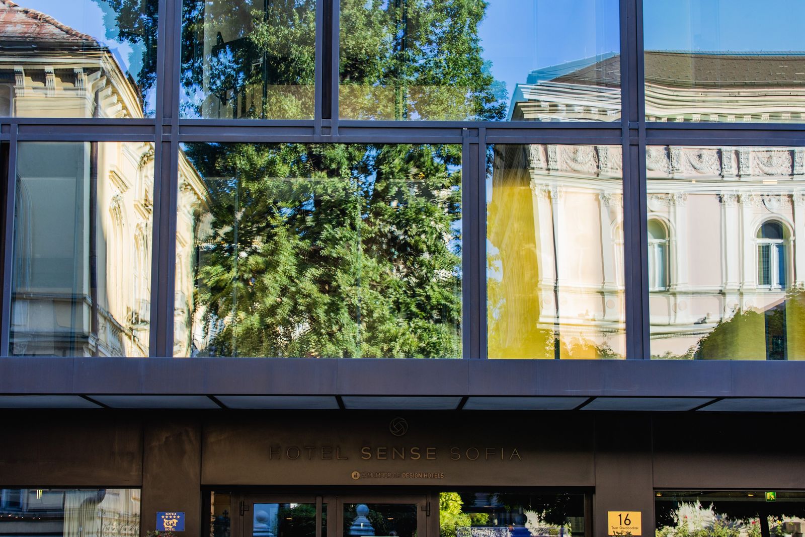 Sense Hotel Sofia - Photo 53