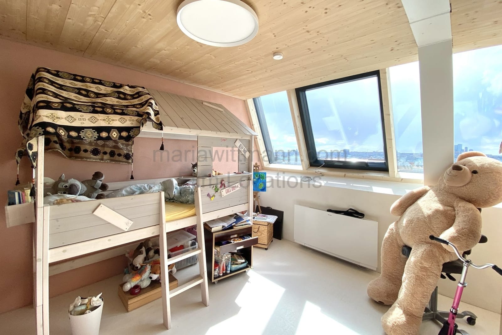 Location 132 - Photo 15