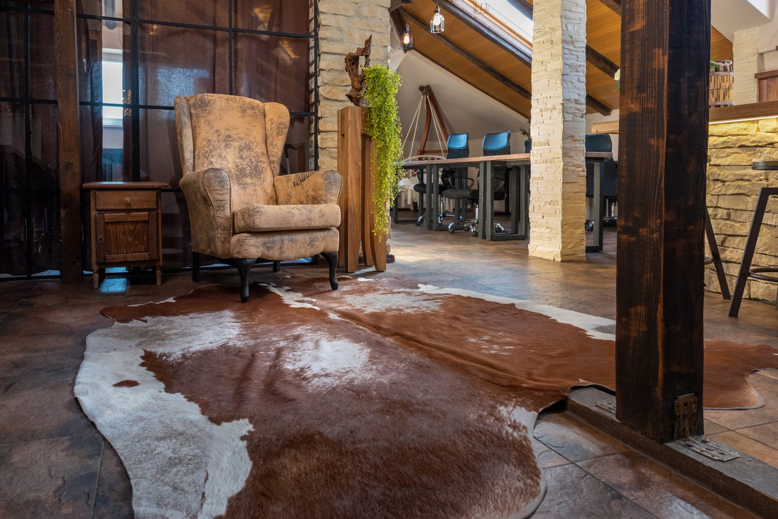 Modern Old Style Co-working space in Sofia - Photo 15