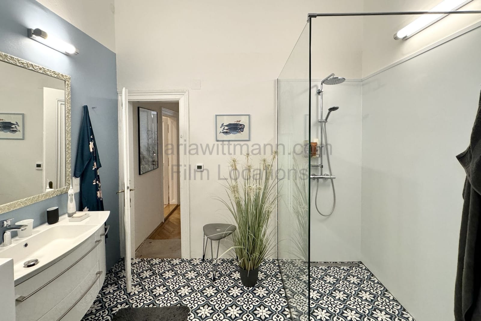 Location 120 - Photo 2