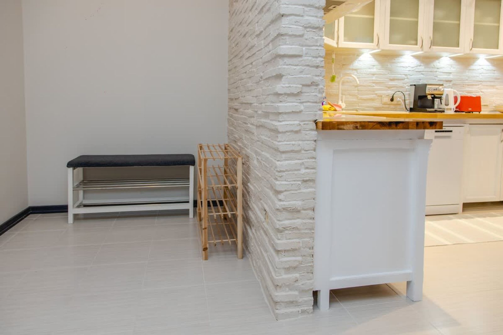 Lovely 3BD flat with Parking and Sea View - Photo 20