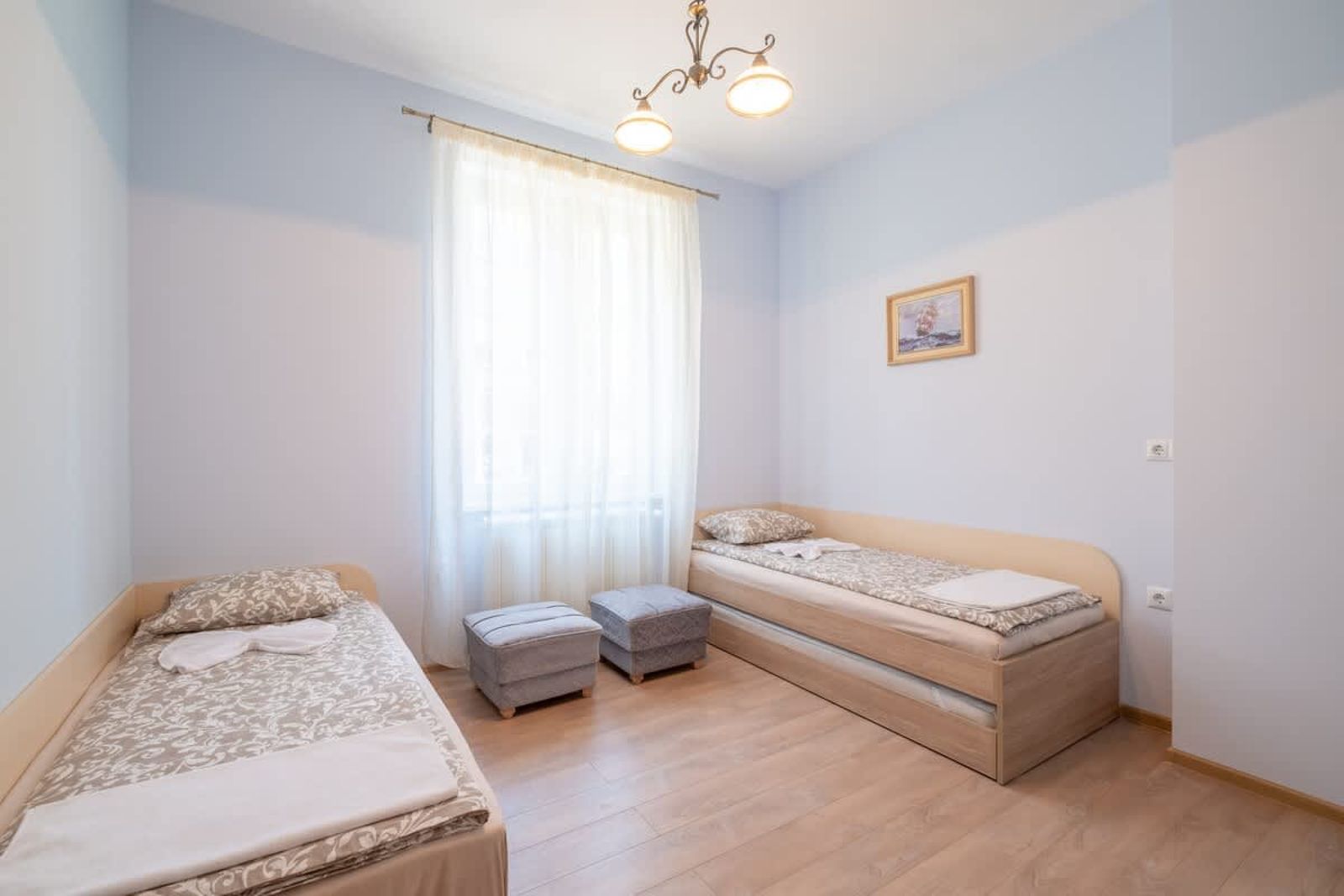 Urban Haven Retreat - Photo 17