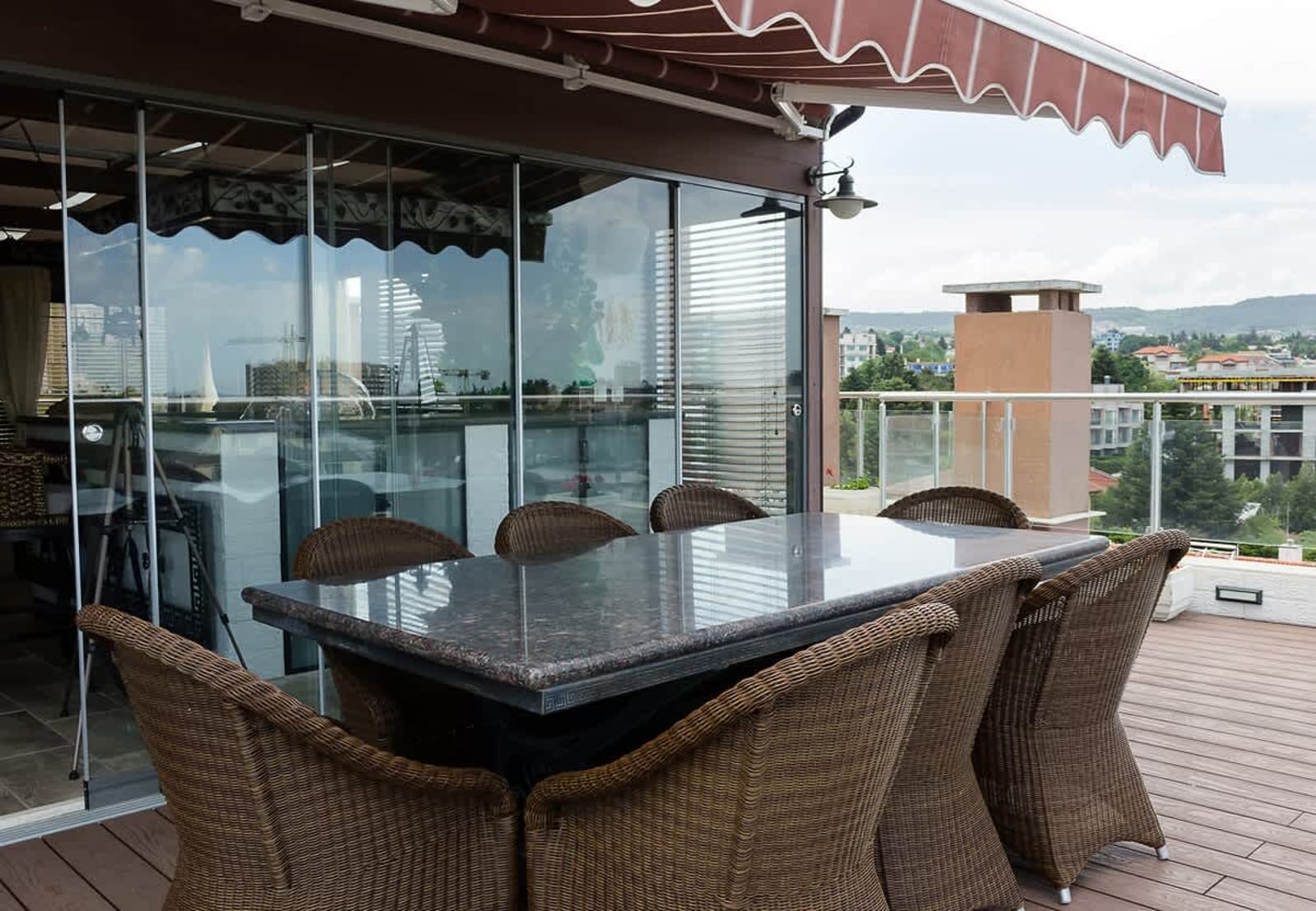 Under the Stars - Lux. Penthouse w/ POOL + Terrace - Photo 34