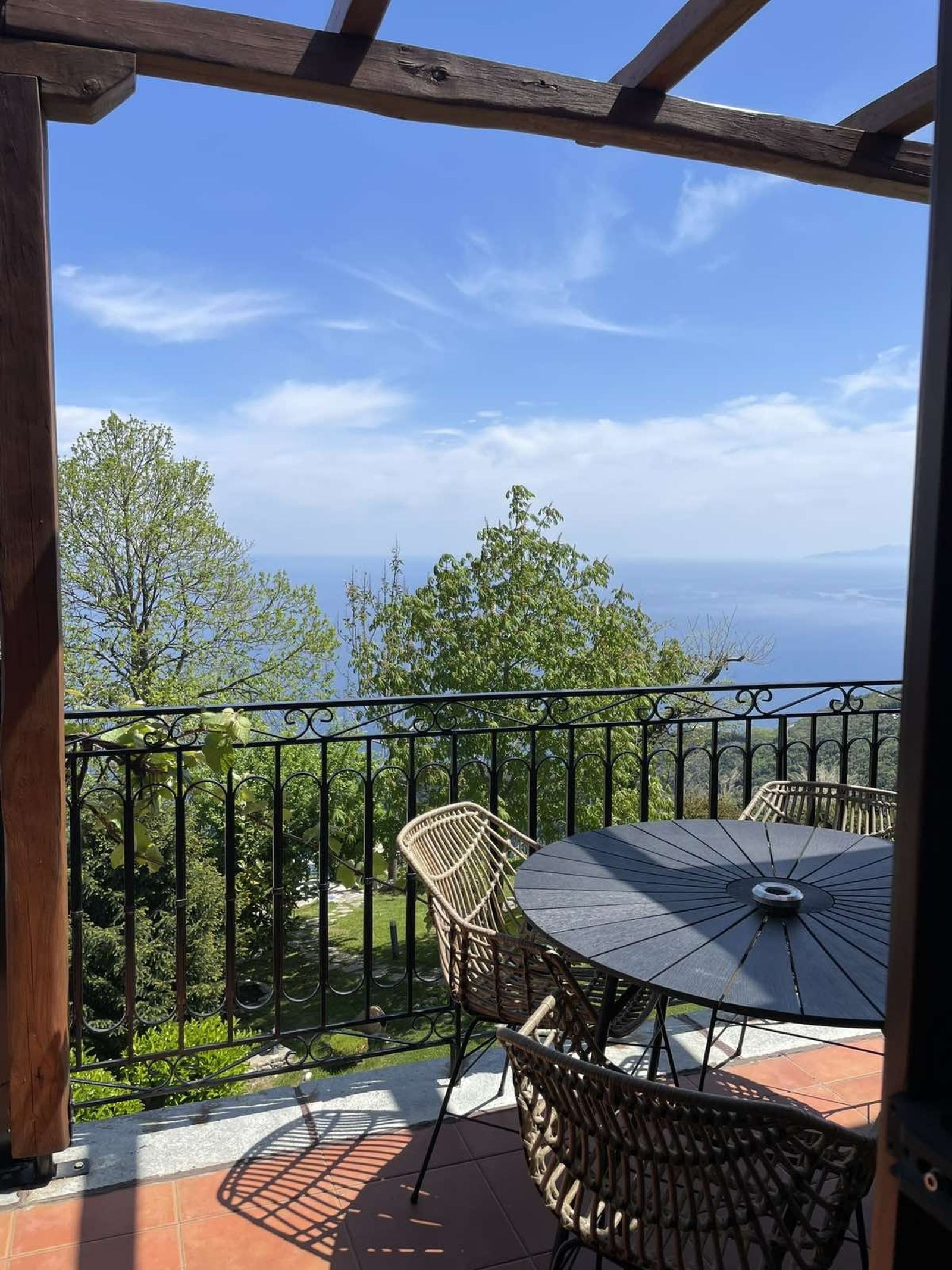 Small Luxury Hotel like an old Traditional house in Pelion with amazing garden and breathteking sea view to the agean. - Photo 14
