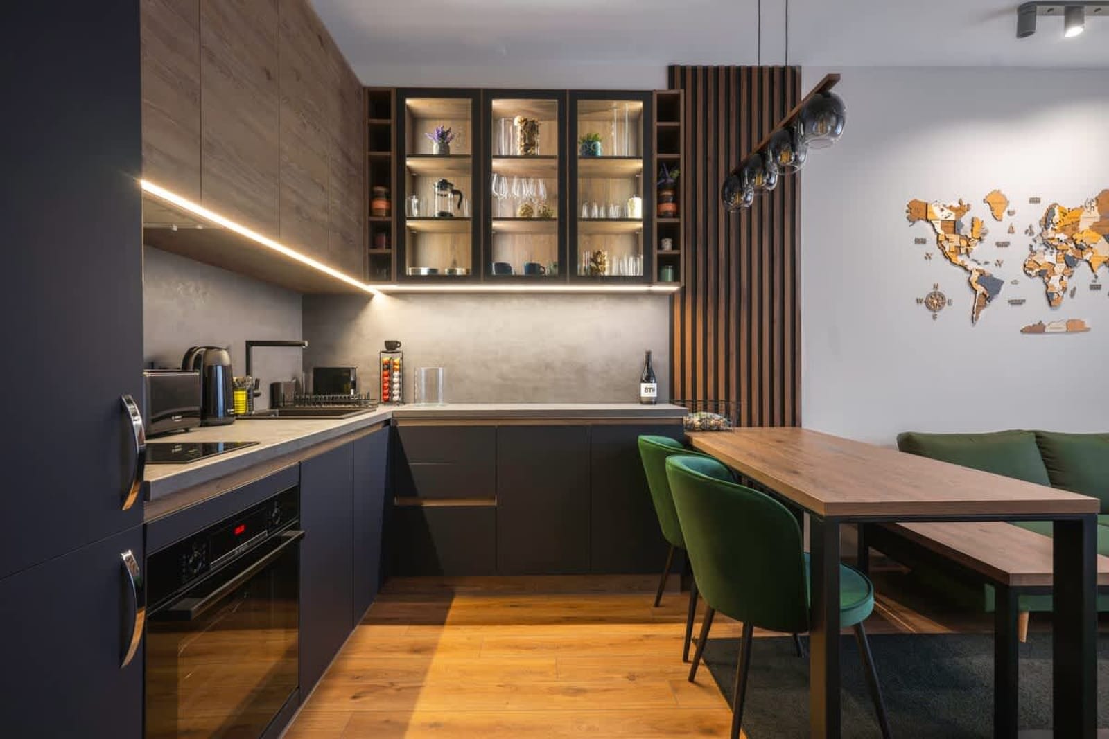 Lux Flat next to Park with working space - Photo 7