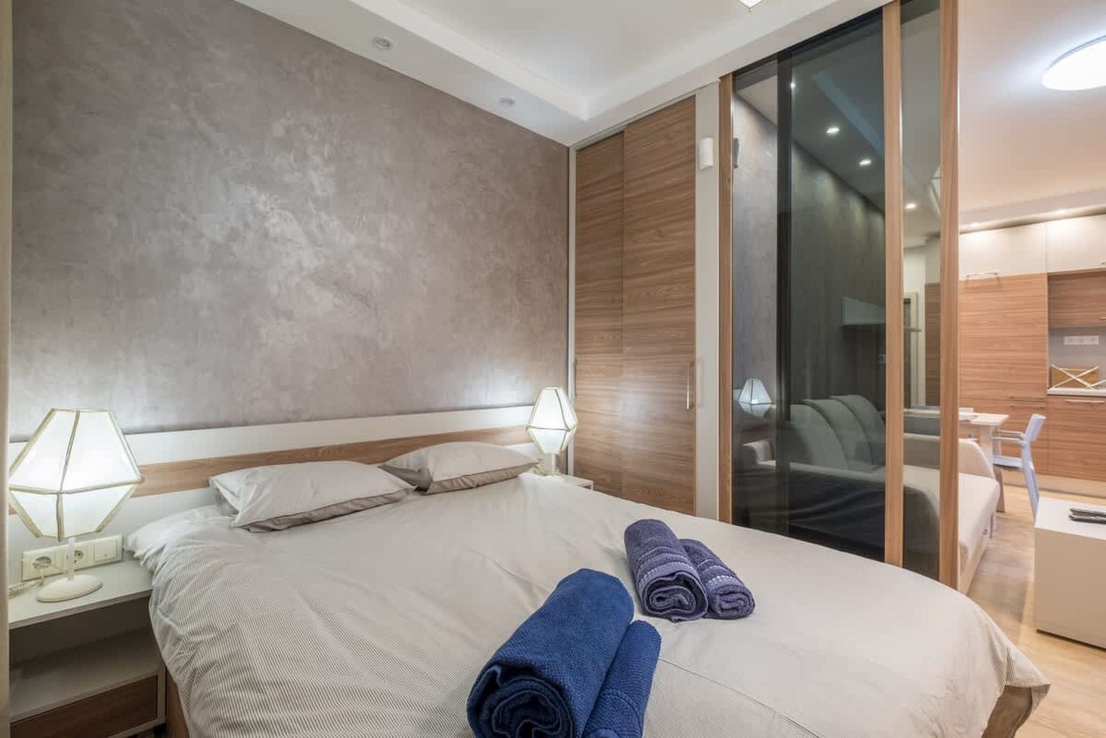 M&amp;M Modern &amp; Multifunctional One Bedroom Apartment - Photo 10