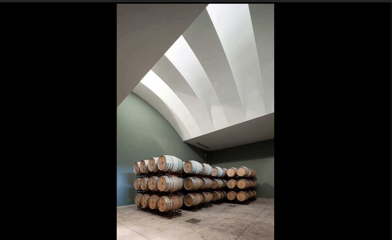 Logowines Winery - Photo 4