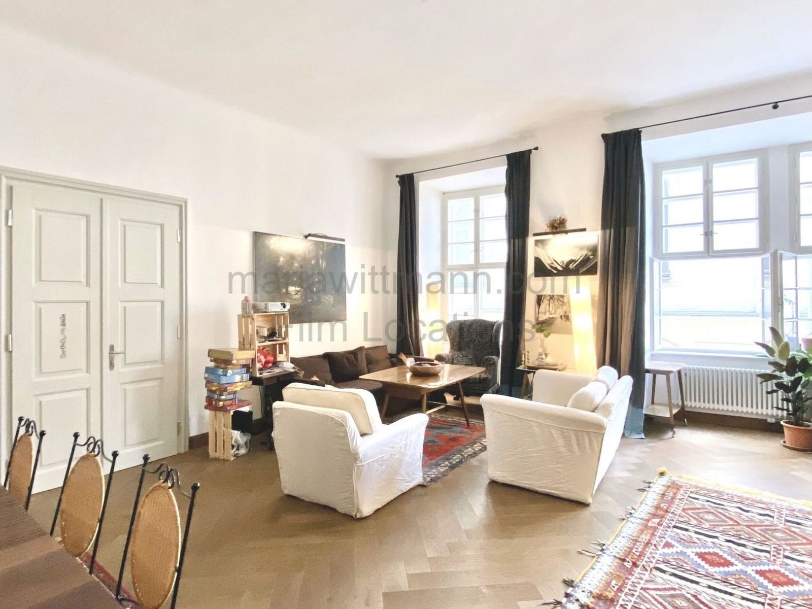 Historic Apartment with Tall Windows and High Ceilings - Cover Photo