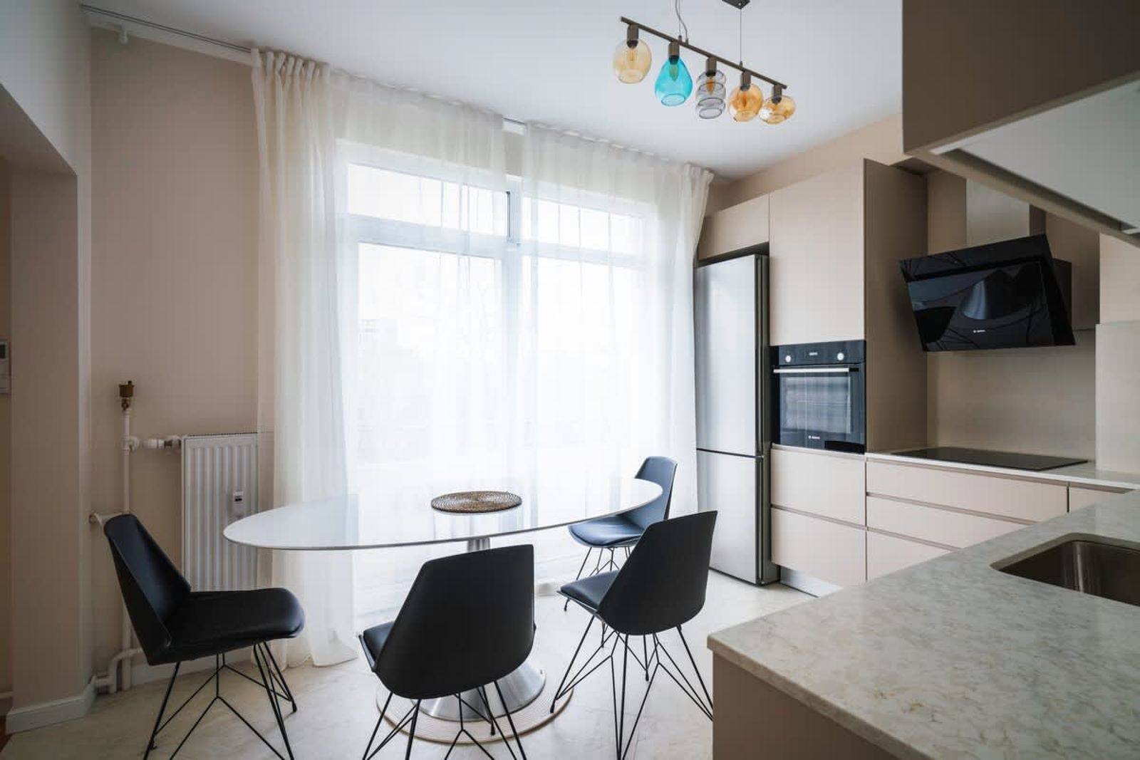 New With The Best View - 2BD Bright Flat Near NDK - Photo 10