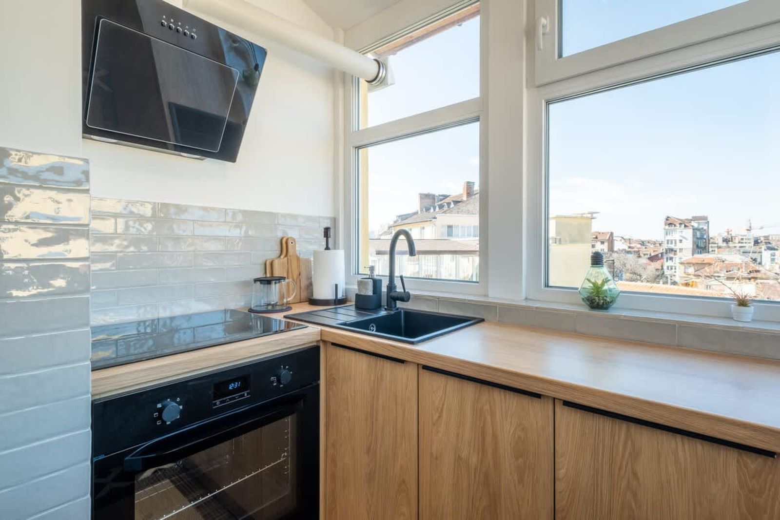 Bright Apartments – 2 Bedroom - Photo 10