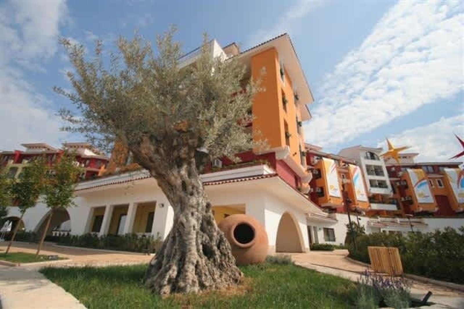 Cozy Aheloy  sea view  2 bedroom - Photo 17