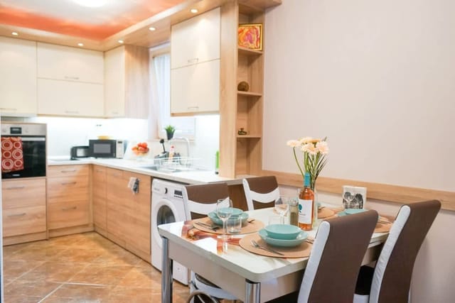 Comfortable 2BR Urban Getaway in City Center