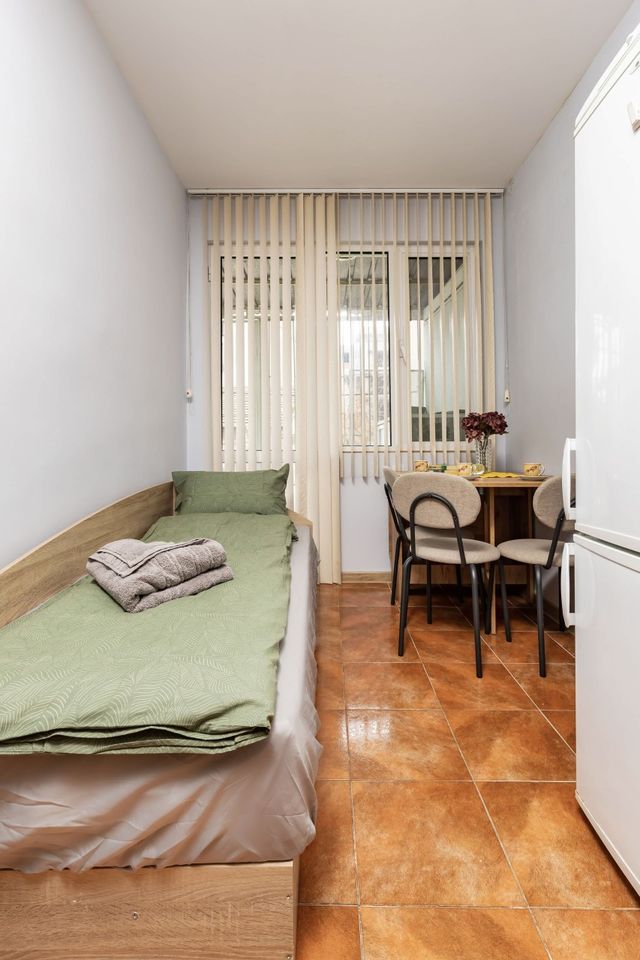 Cozy Floor from a House Near the City Center