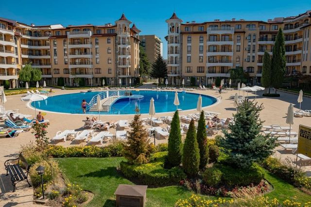 Apartment with Terrace  Royal Sun