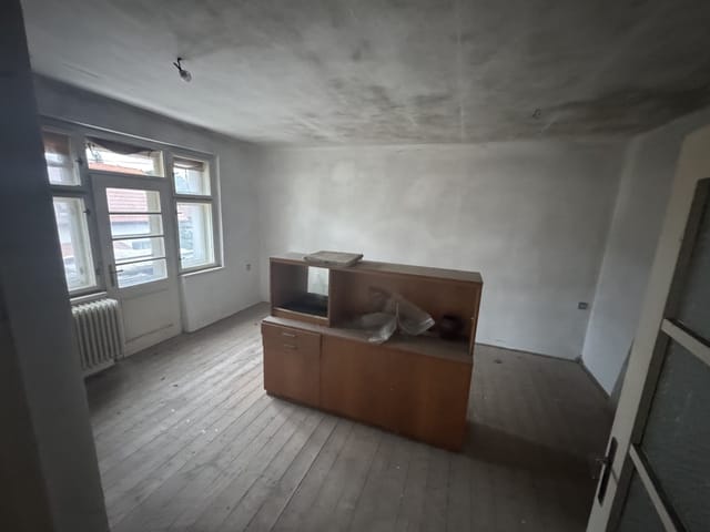 Old horor house
