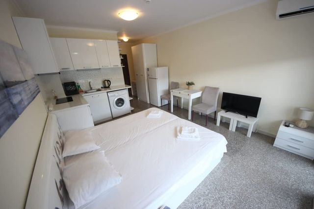 Family Studio with balcony in Admiral Plaza