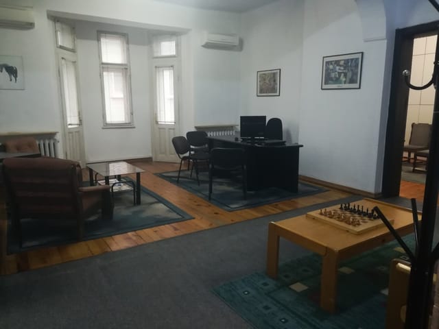 Office in an old building (1938) that is a cultural monument. Size 160 sq. m. No bathroom. No elevator, 4-th floor; 5 rooms; 2 small balconies.