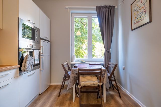 Great Central Cozy Apartment