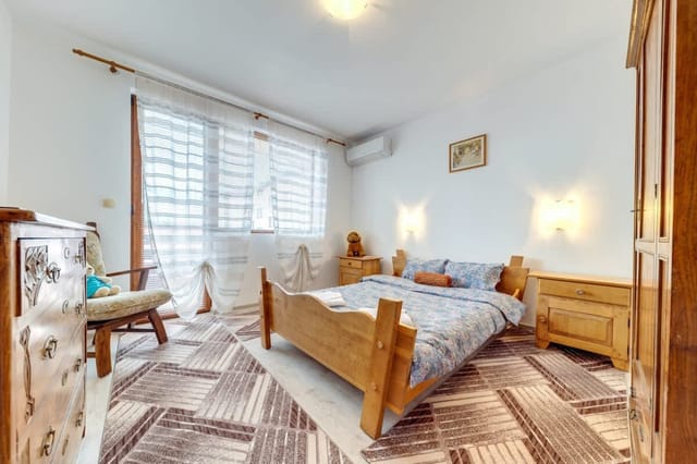 Villa Cometa 1BD - Balcony & Near Slope 7