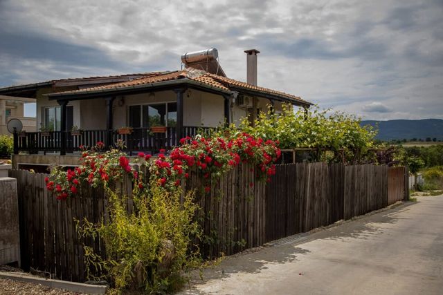 Villa Beni  4-Bedroom Private House - Photo 2