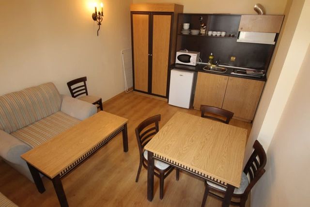 Atrium cozy 1 bedroom apartment