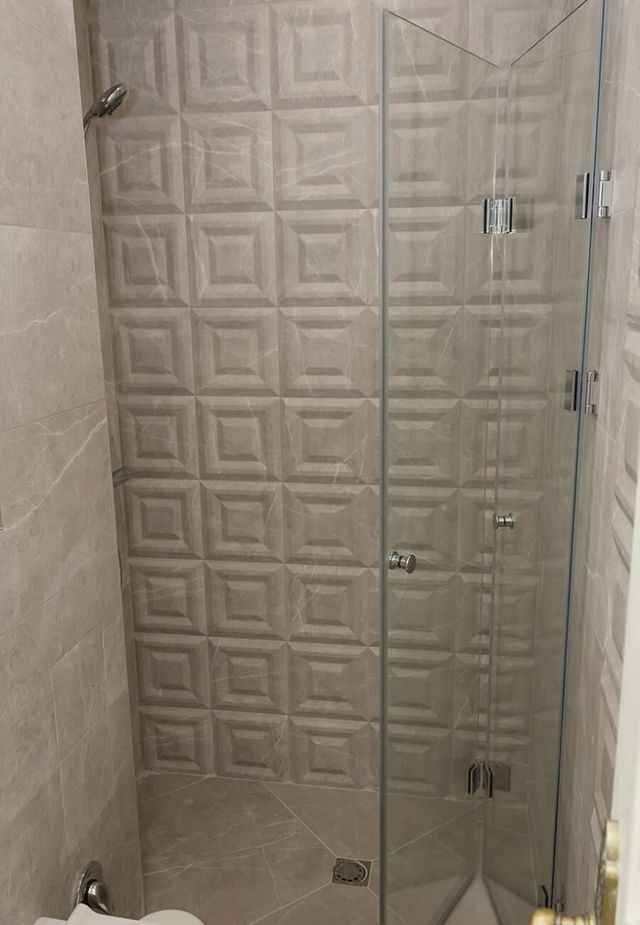 2BD Home In The Heart Of Varna with Parking - Blue