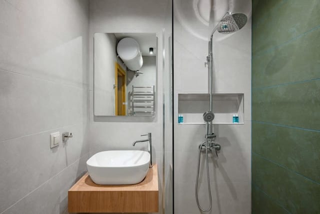 Green Haven Under the Roof