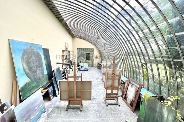 Historic Glass Conservatory and Artist Studio Space