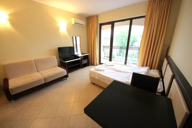 Studio by the Beach in Nestinarka