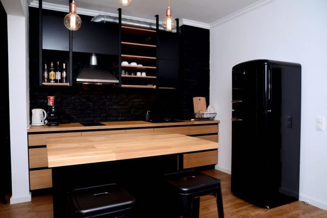 Industrial Chic Haven with Top Central Location