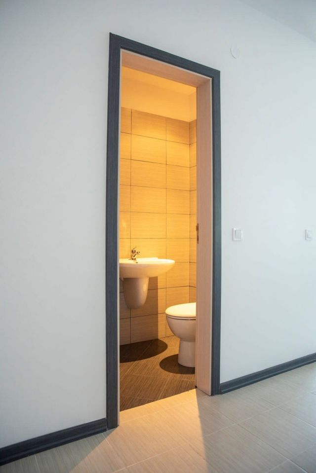 Spacious 3BD flat with Parking and Sea View