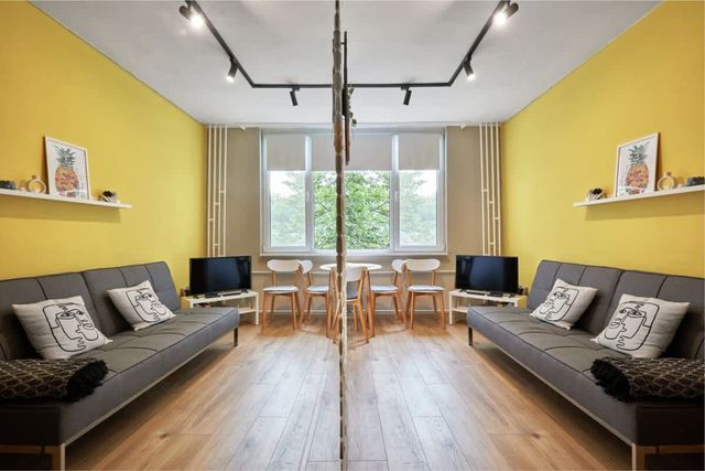 LAZUR  2BD Flat next to the Sea Garden