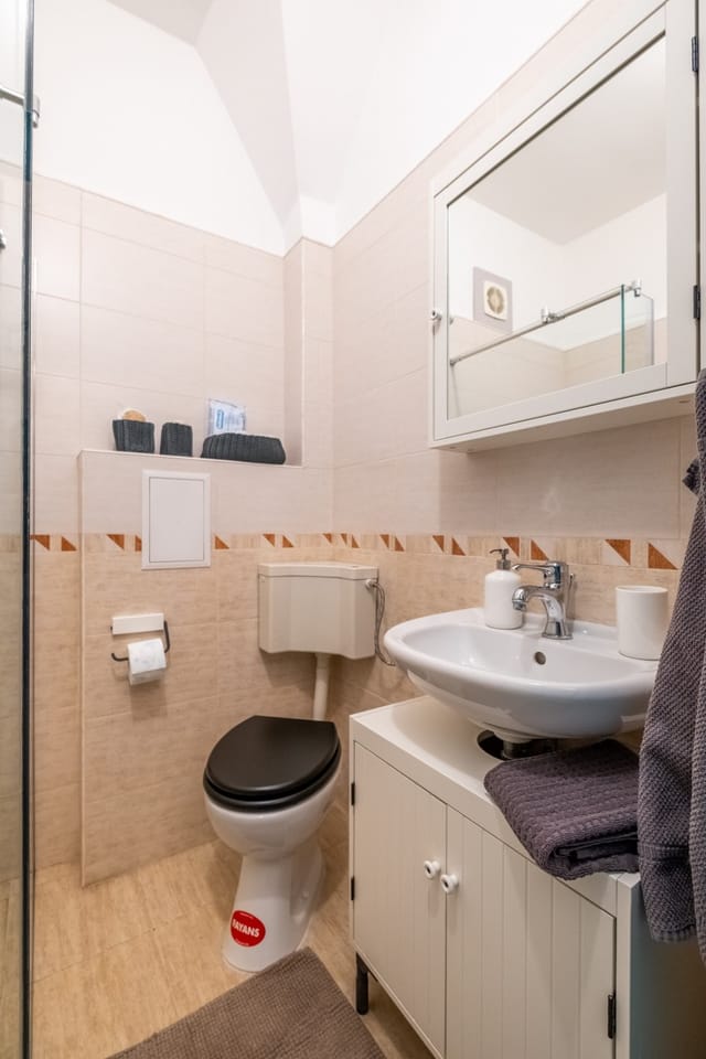 Great Central Cozy Apartment