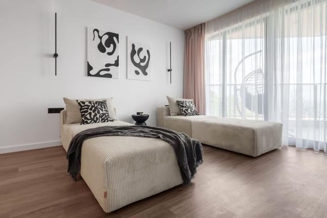 Stylish 1BR with Balcony & Parking | Skyline Varna