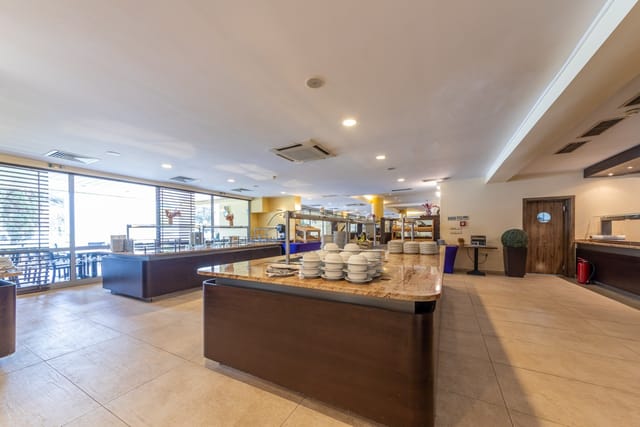 Modern Restaurant in the Flamingo Grand Hotel