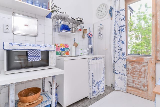 Shik & Chic One Bedroom Central Apartment