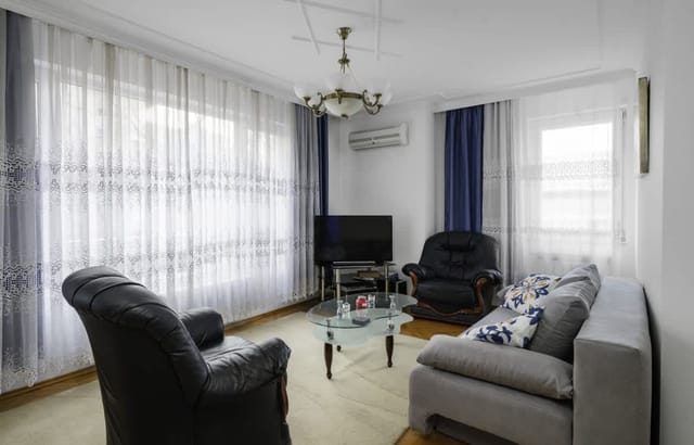 Cozy 2BD Apartment close to South Park