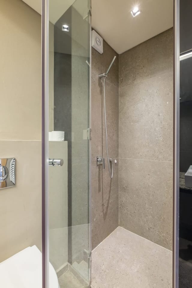 Minimal interior design / Metro Station / Luxury B