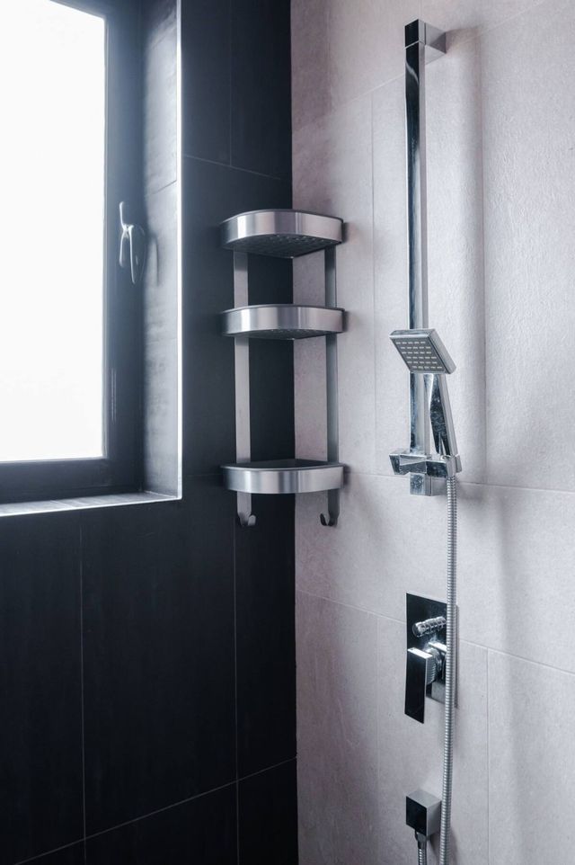 The Honeycomb Hideaway