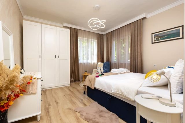 City Retreat with Local Charm