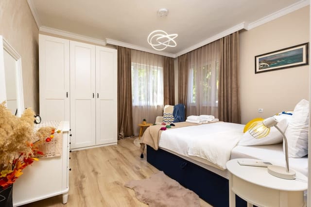 City Retreat with Local Charm